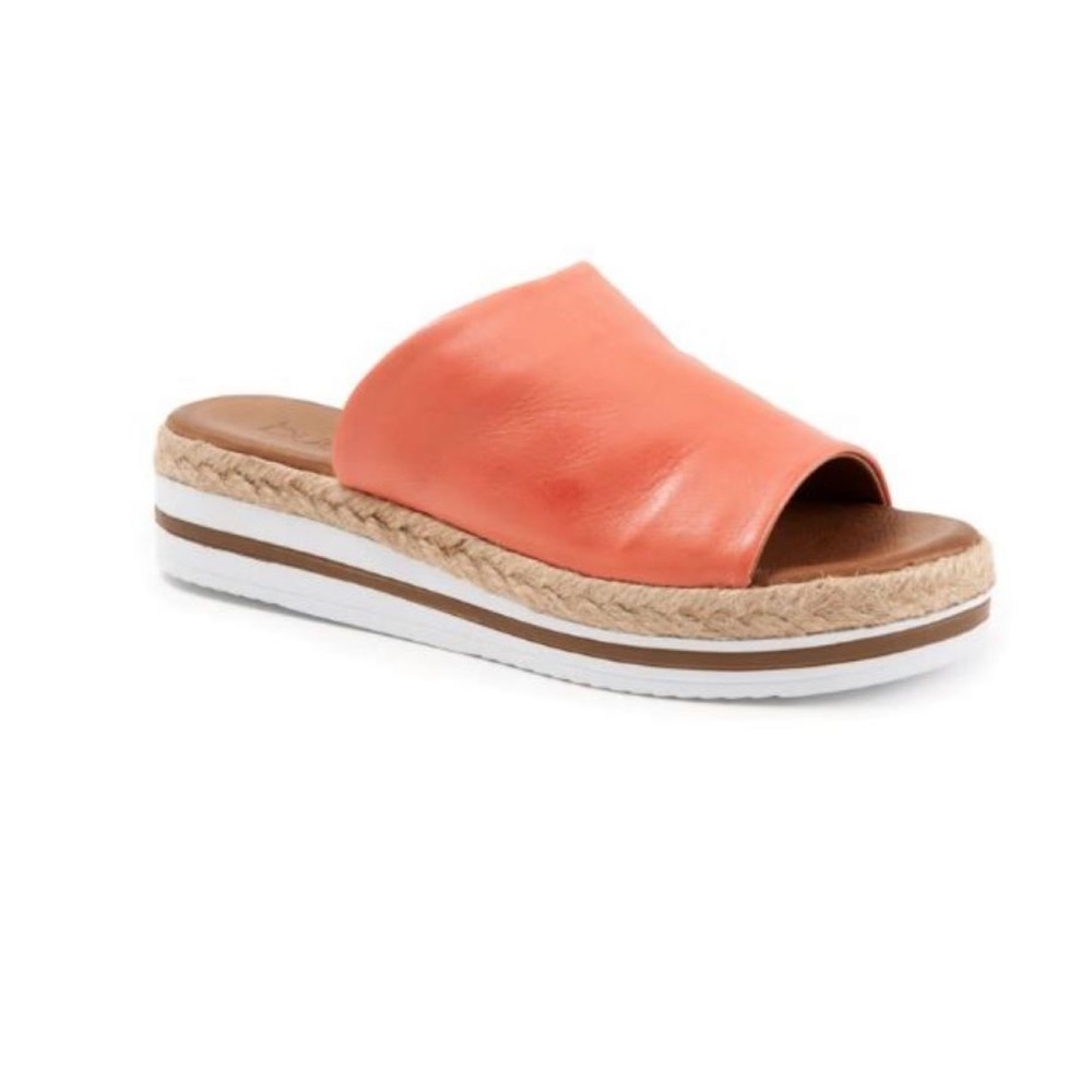 Bueno Coral Slides